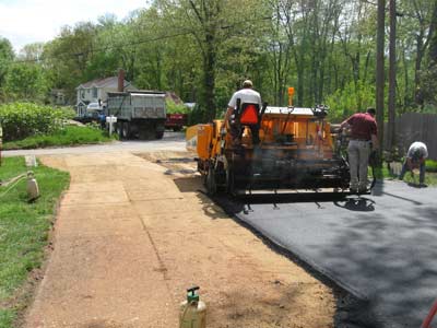 Coventry Lake driveway paving