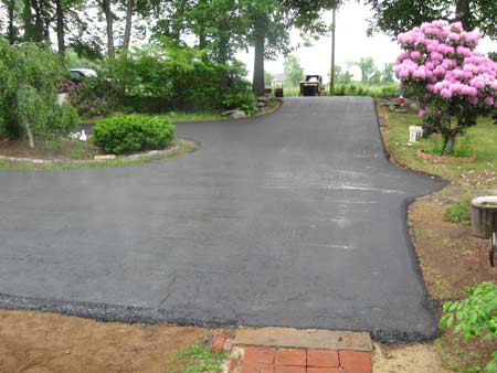 Residential Driveway Paving Woodstock, CT