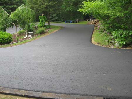 Residential Driveway Paving Woodstock, CT